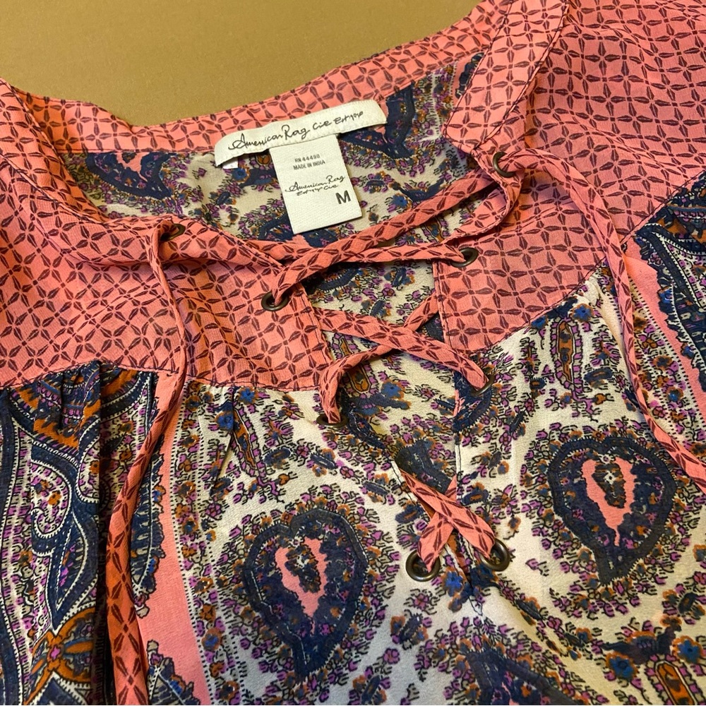 American Rag Pattern Peasant Top Tunic - Picture 3 of 5